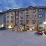 happy trails motel